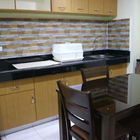 Doniti Suites And Events Place Mandaluyong Eksteriør billede