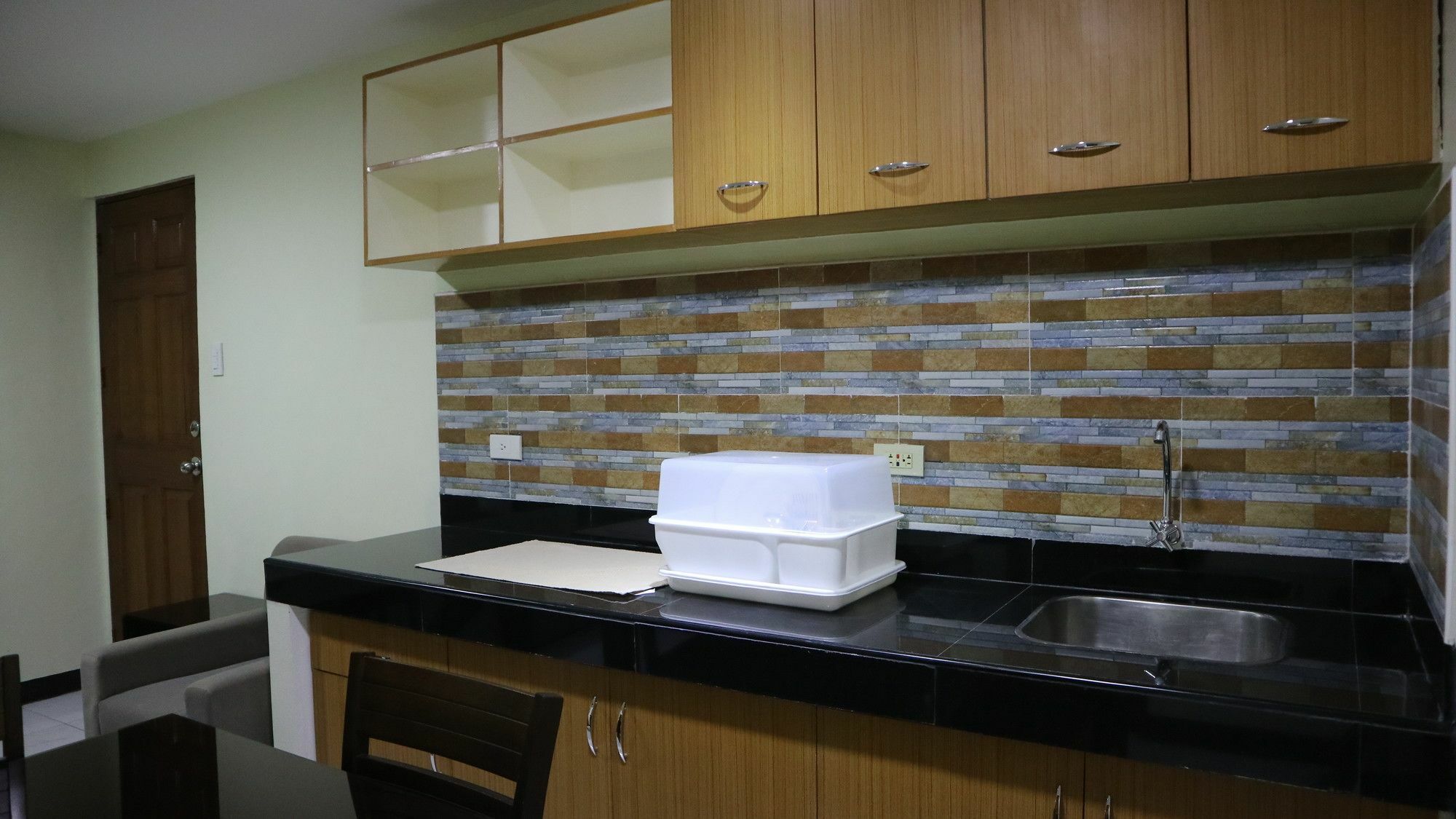 Doniti Suites And Events Place Mandaluyong Eksteriør billede